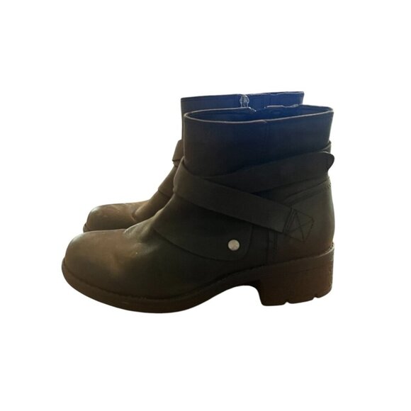 Leather Ankle Boots With Side Zippers & Straps Clarks size 7.5 - Picture 4 of 9